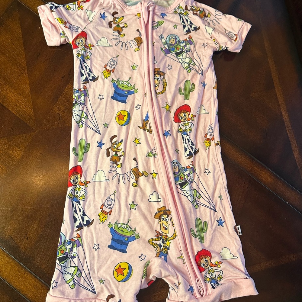 Little Sleepies Toy Story Pink 2T Zippy shortie - Picture 4 of 5
